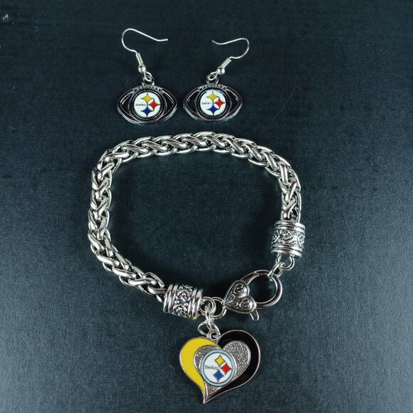 Pittsburgh Steelers NFL Charm Bracelet and Earrings Football Fan Jewelry Set - Picture 2 of 7